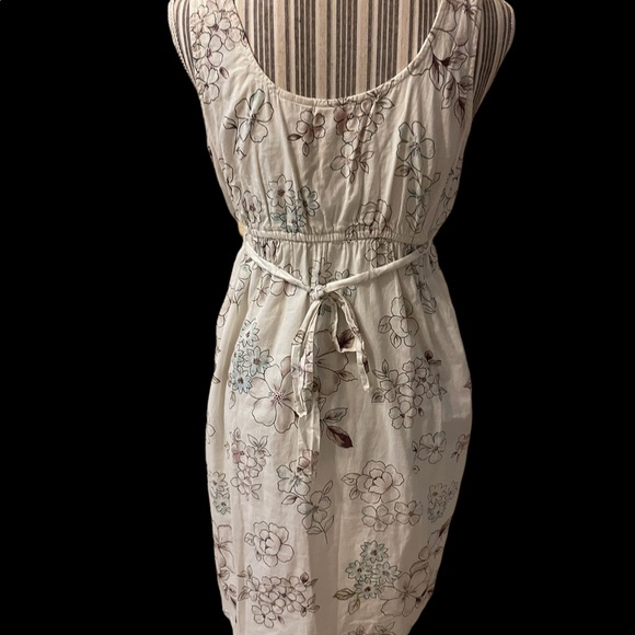 ☀️No Boundaries Summer Floral Sleeveless dress size Medium Juniors☀️ - Picture 4 of 4